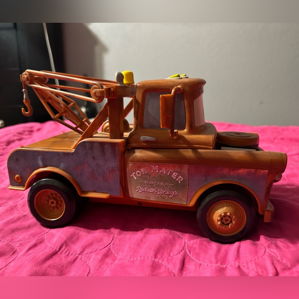 Disneyland Tow Mater Popcorn Bucket Cars Land 10th Anniversary